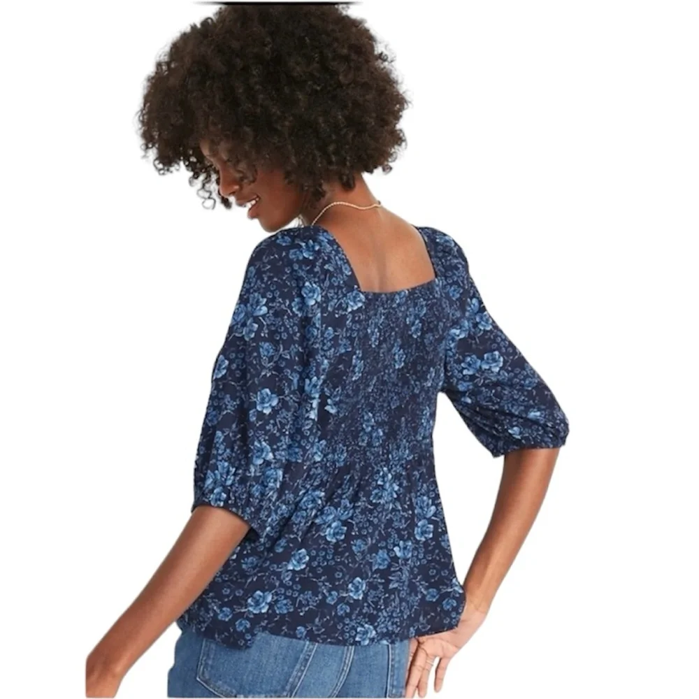 Old Navy Puff-Sleeve Smocked Button-Down Blouse Navy Floral Shirt Size Medium